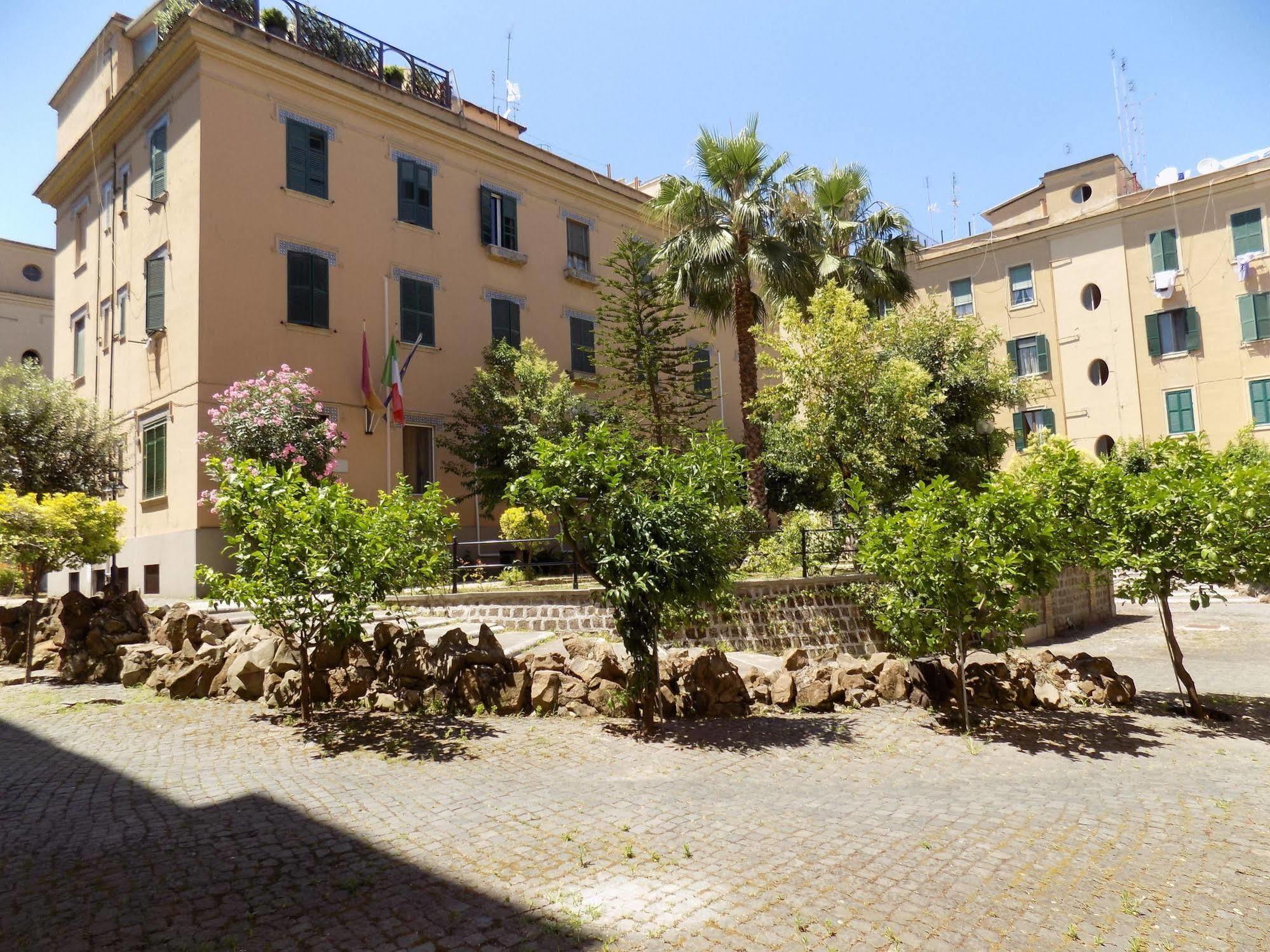 רומא B&B Vaticano St Joseph מראה חיצוני תמונה