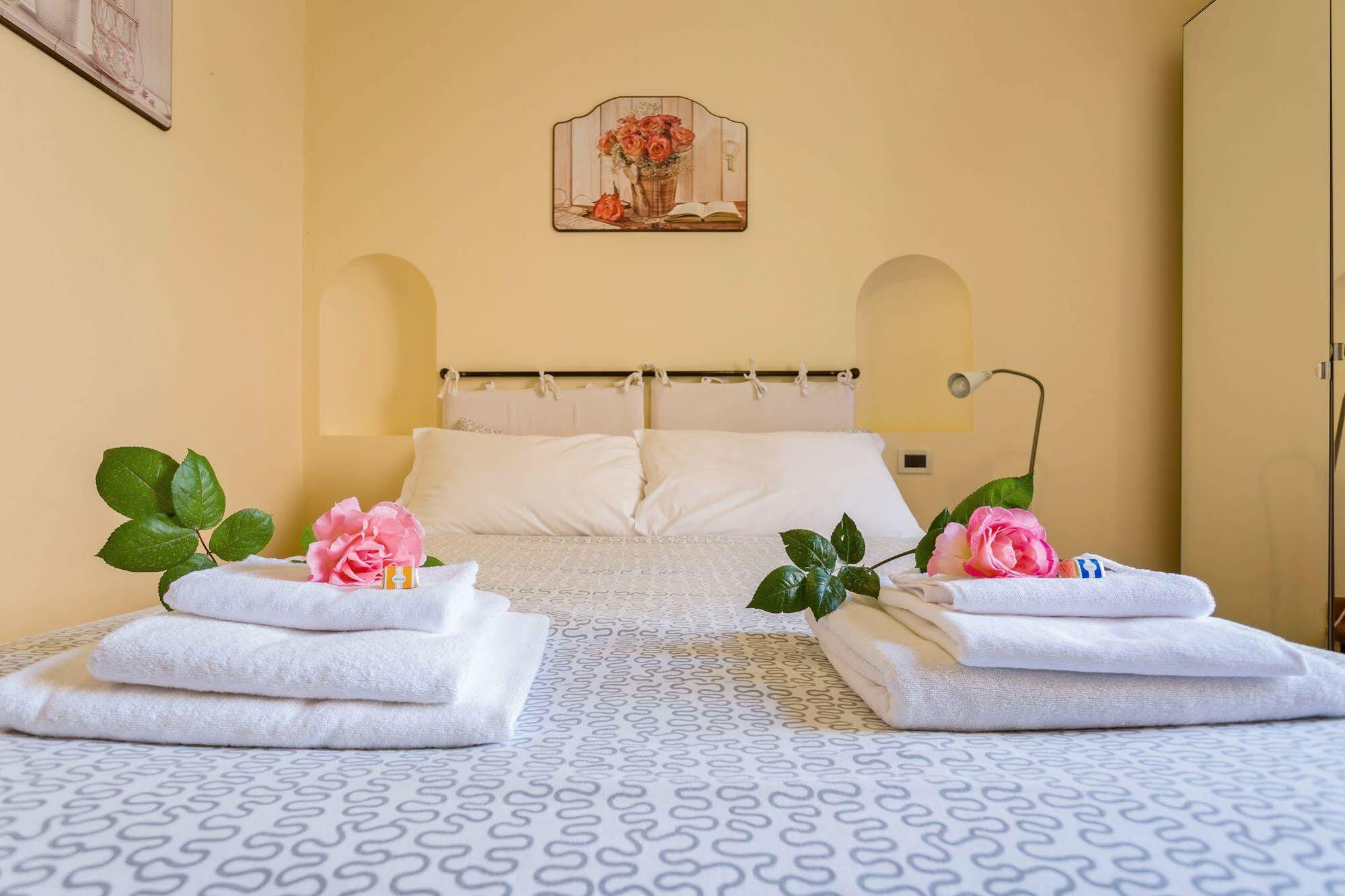 רומא B&B Vaticano St Joseph מראה חיצוני תמונה
